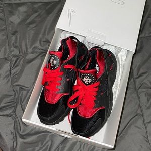 Custom made Huarache, only worn once